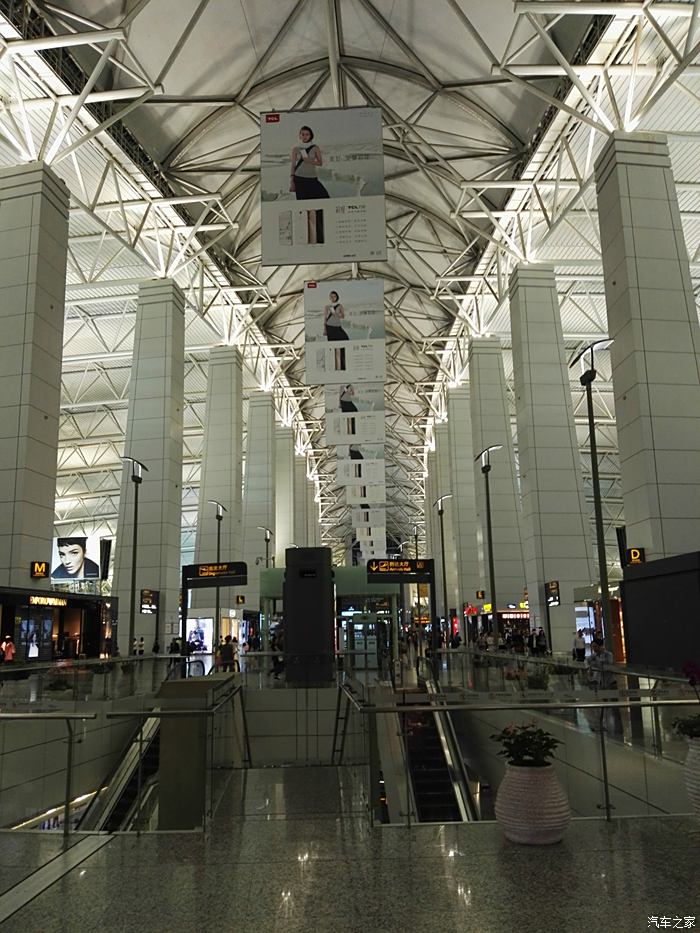 东莞东站深圳保安机场接送