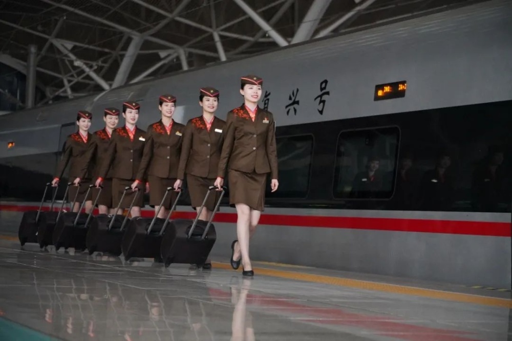 东莞东站深圳北站包车